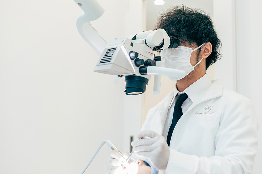 シーク歯科の治療風景